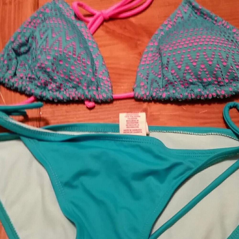 O.P. Bikinis - Picture 4 of 5